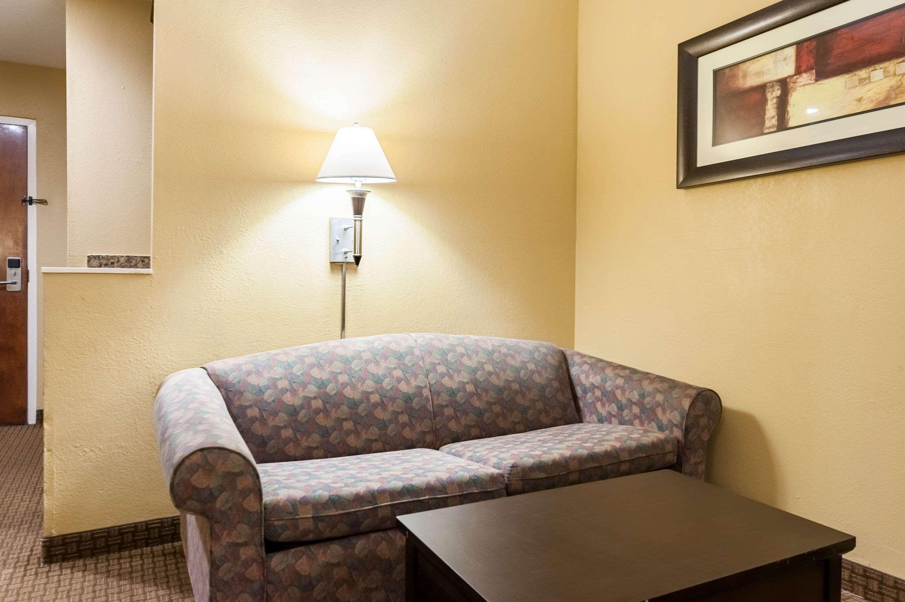 Quality Inn & Suites Lafayette Exterior foto