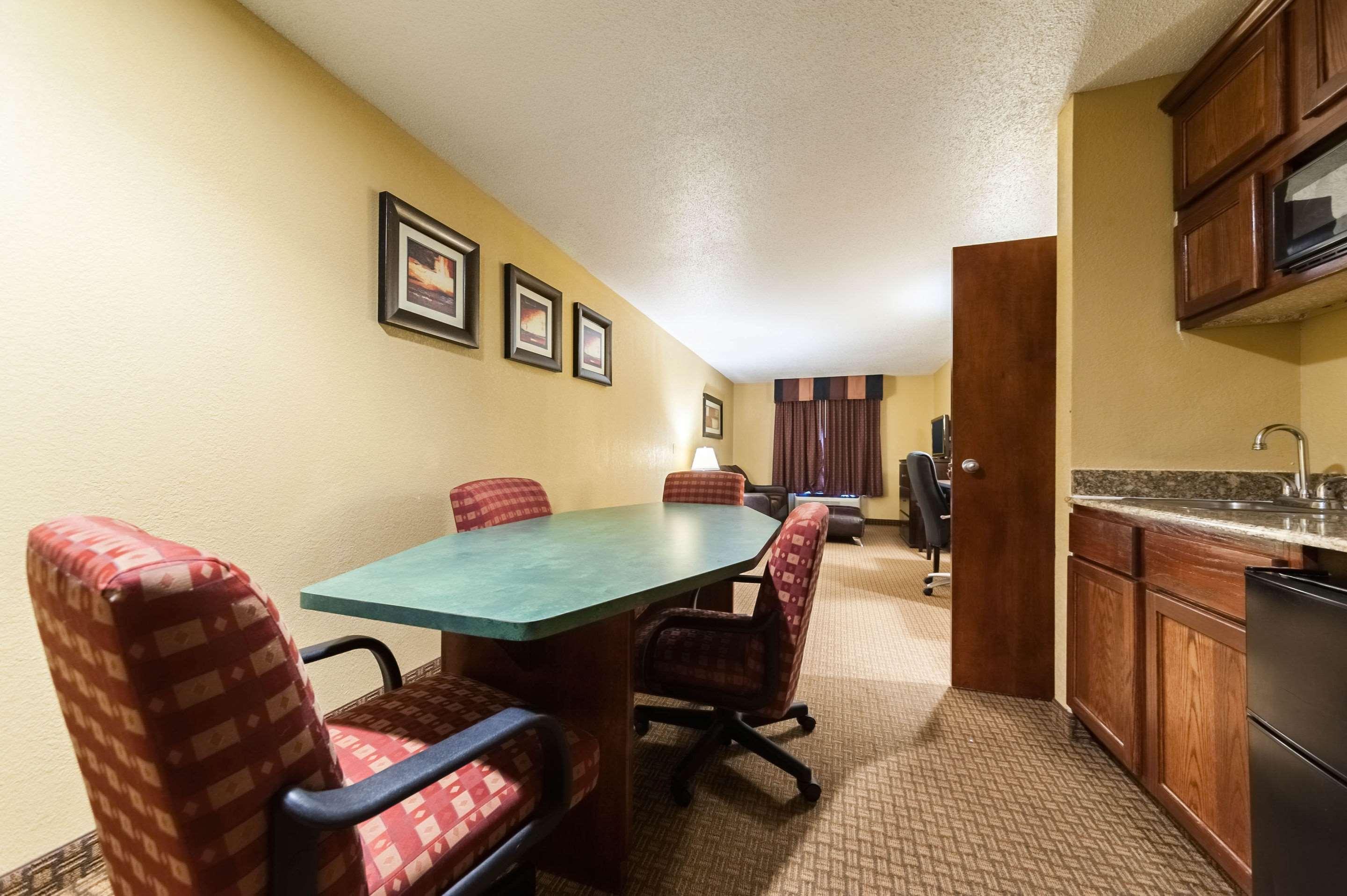 Quality Inn & Suites Lafayette Exterior foto