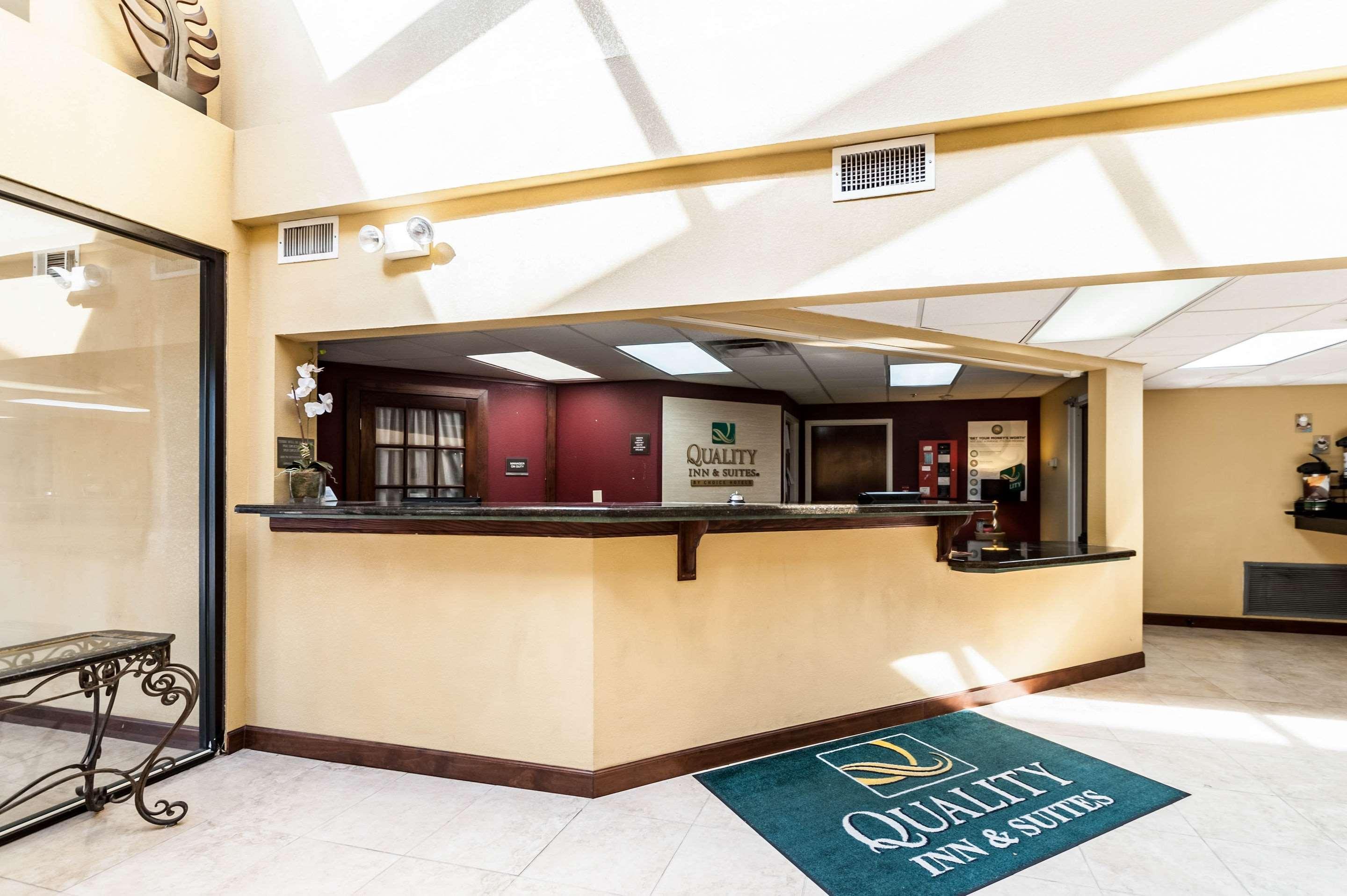 Quality Inn & Suites Lafayette Exterior foto
