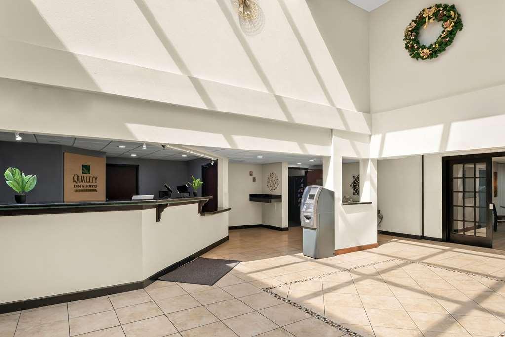 Quality Inn & Suites Lafayette Interior foto